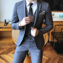 Load image into Gallery viewer, Solid Color slim fit male 3 piece suits wedding dress men Business Casual blazer Wedding Prom Dinner Suits Groomsman Wear tuxedo